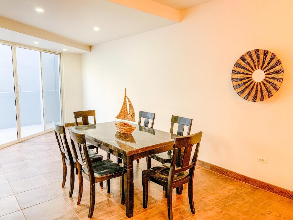 Beautiful 3 Bdr 2,5 Bath- Steps From Beach W/Pkg ติฮัวนา ภายนอก รูปภาพ